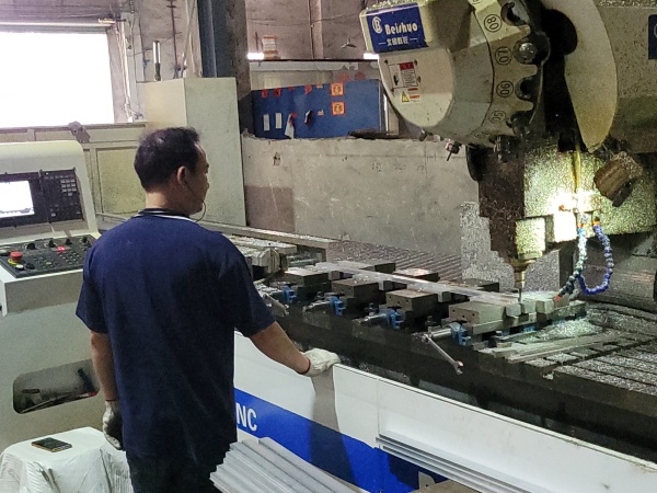 What Does “Milling” Mean in Aluminum Profiles?